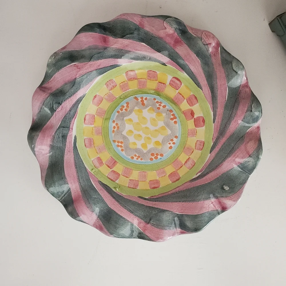 Mackenzie Childs Ruffled Edge Plate - Picture 6 of 6